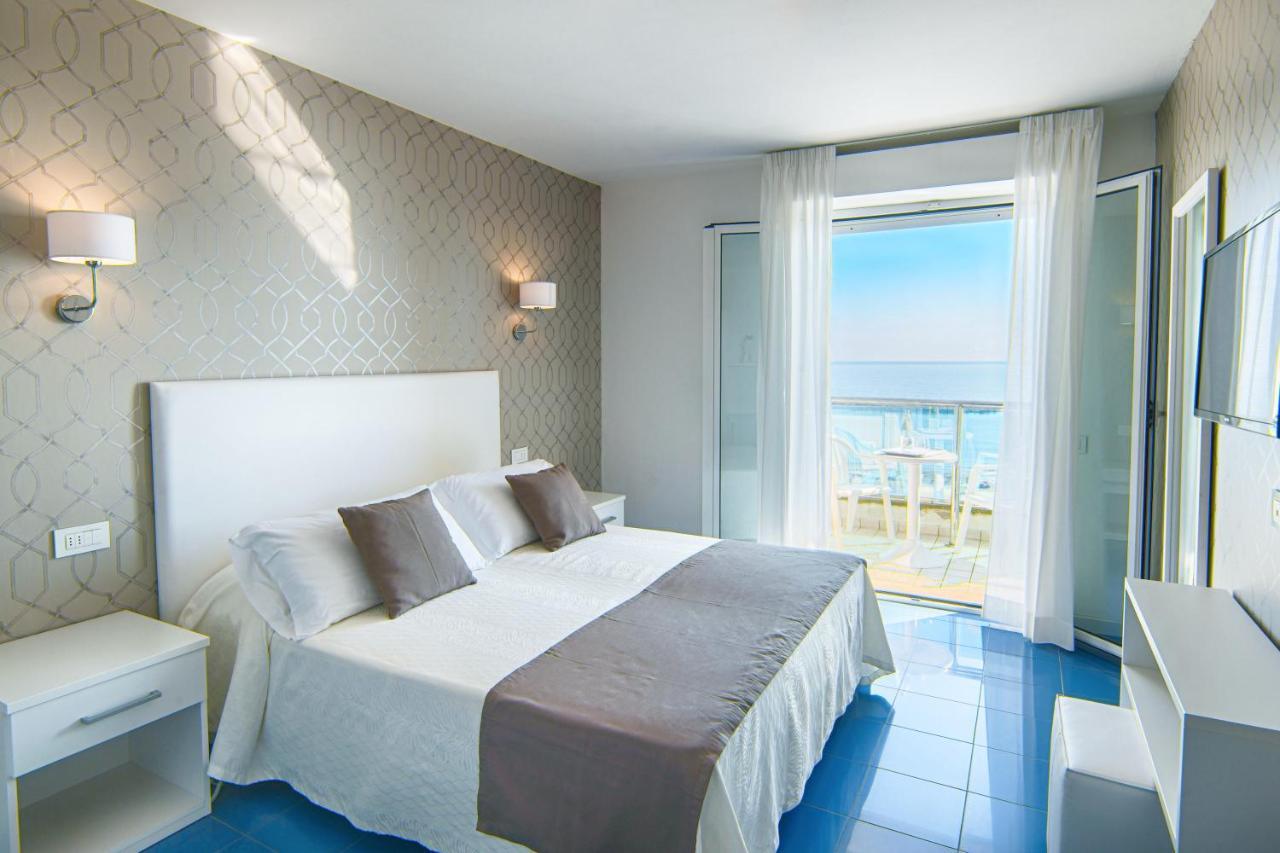 Hotel Gorini Bellaria-Igea Marina Exterior photo